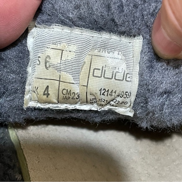 Hey Dude Wendy Corduroy Slip On Comfort Shoes Black Fabric Casual Womens 6 - Picture 8 of 8